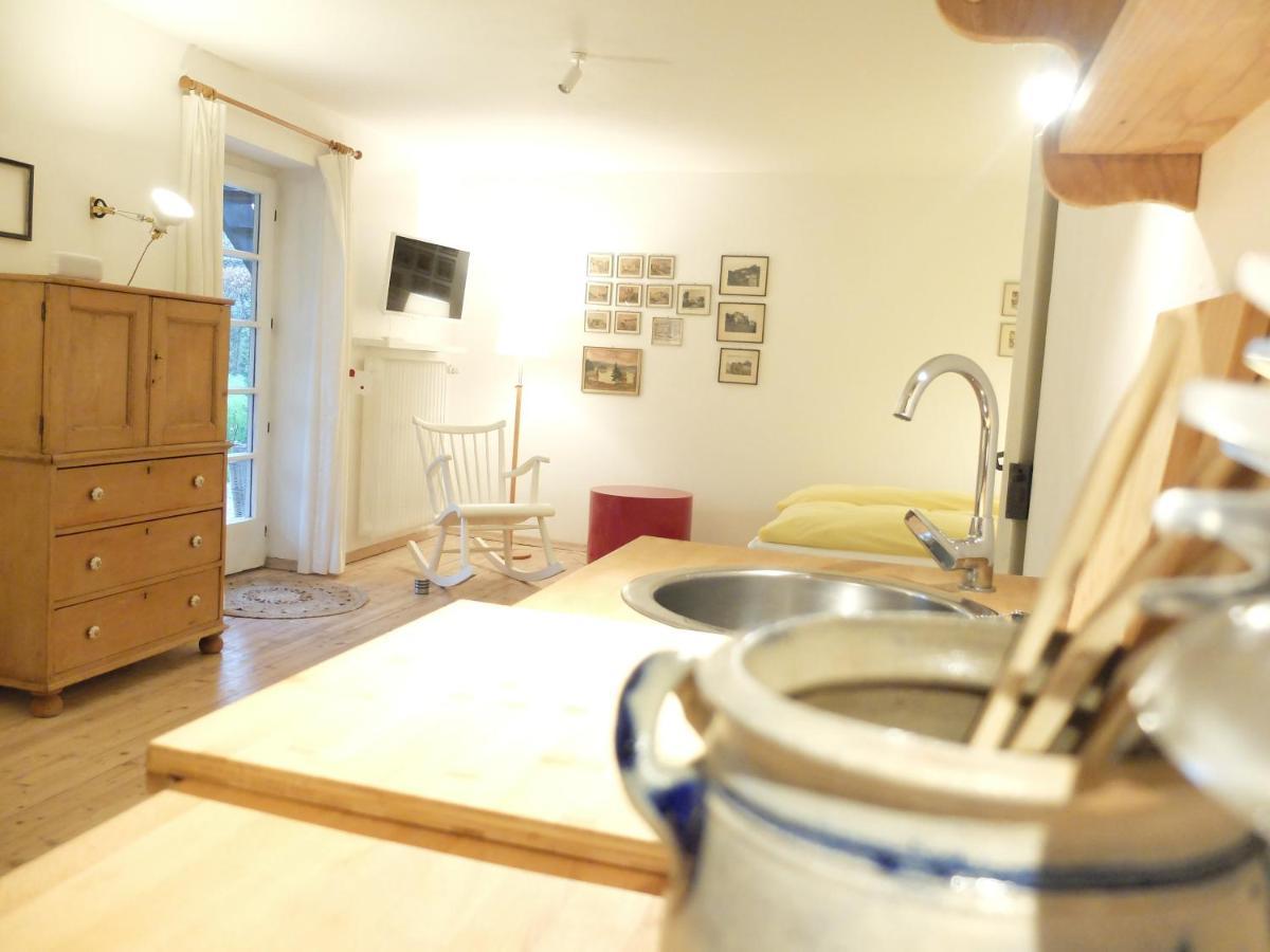 Gartenstudio-Apartment Tausendfreund - Adults Only - Am Chiemsee Брайтбрунн-ам-Кимзе Экстерьер фото